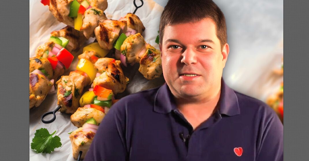 Сергей отлично готовит