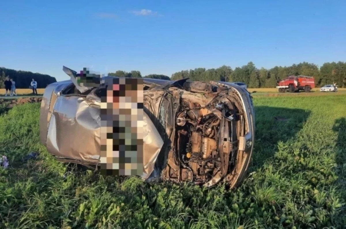    В Тюменской области три человека погибли в ДТП, еще трое пострадали