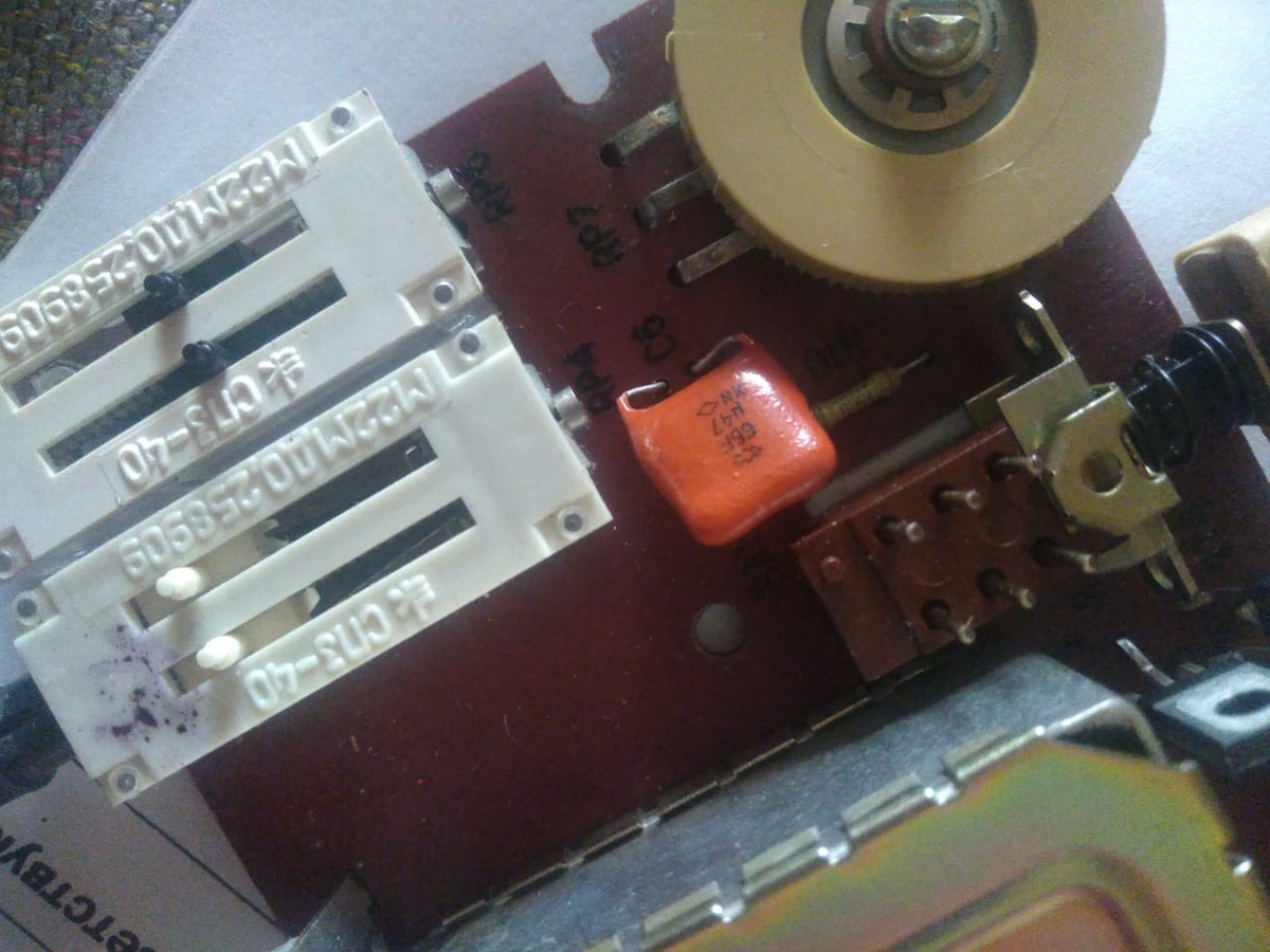 Вот такую км удалось найти, их стоимость оказалась весьма приличной 😊🙂