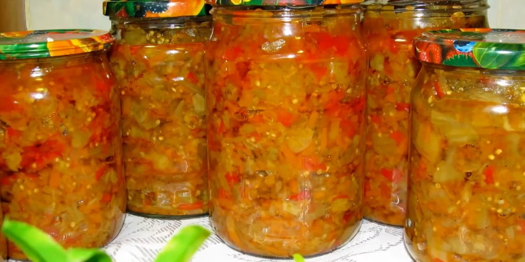 Самая любимая заготовка на зиму. Как это вкусно, обожаю её на чёрном хлебе. Особеный вкус, готовлю сотэ (соте).