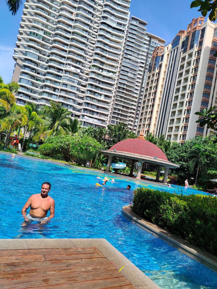 Бассейн в Дадунхае