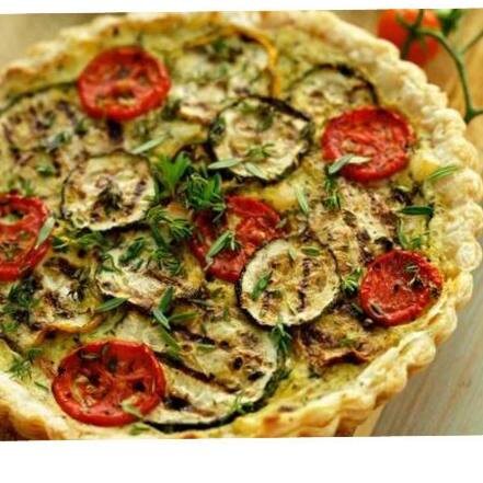 Тарт с кабачками и помидорами 