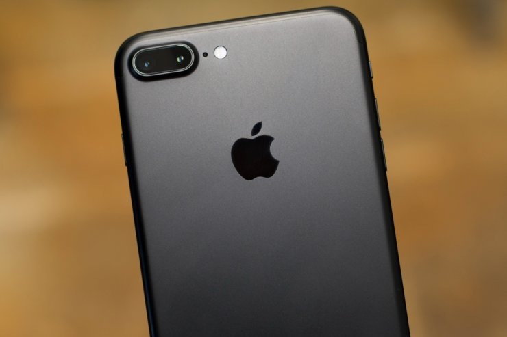    Чтобы воспользоваться 3D Touch, вам потребуется старый смартфон Apple. Изображение: 512pixels.net