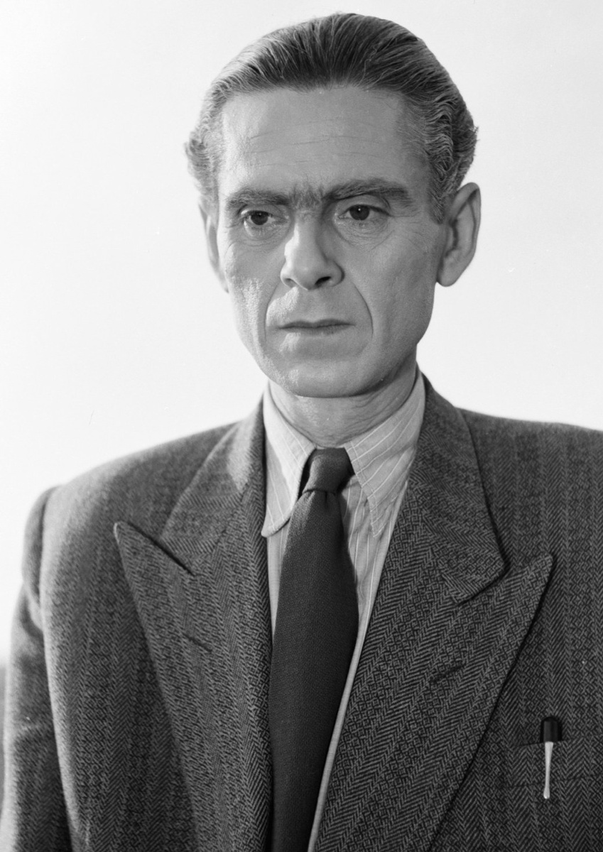 Кадр из фильма «Кто он?» (1956)