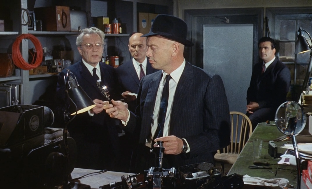 Кадр из фильма «Досье на «Золотого гуся» (1969)