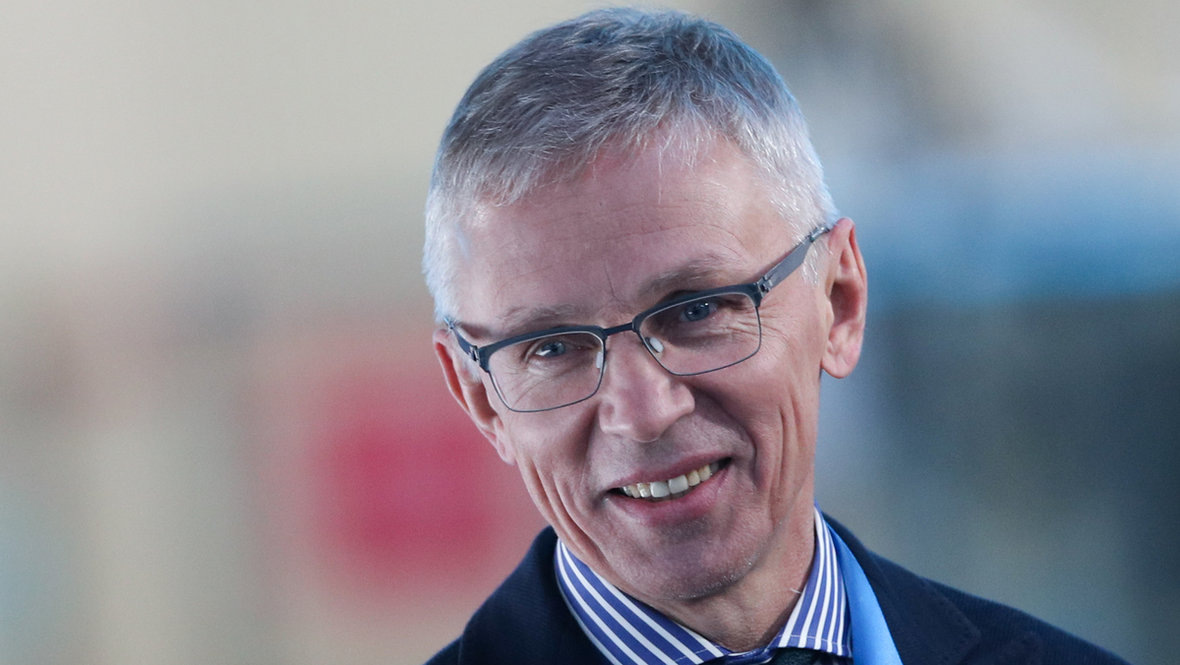    Игорь Ларионов.Дарья Исаева