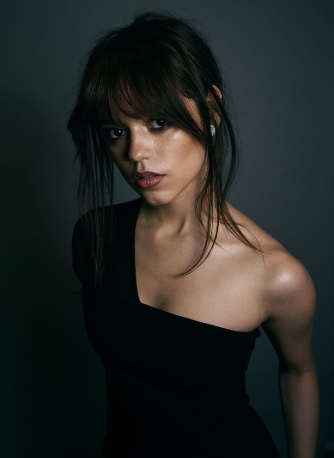 Джена Ортега до операции