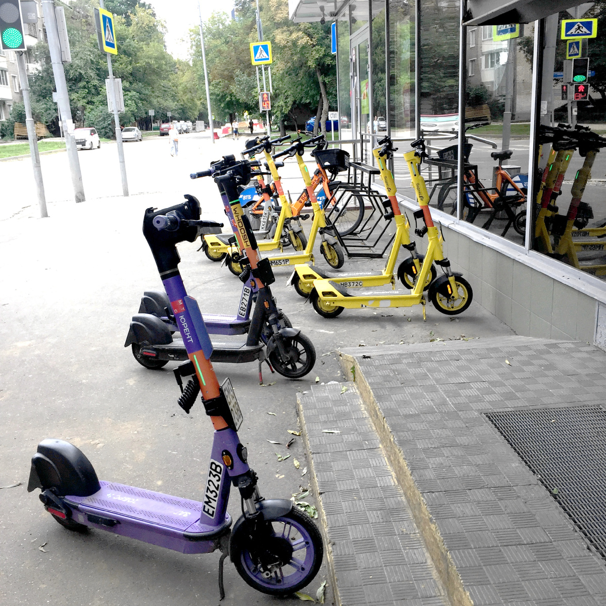 Кикшеринг в Москве: гонки на выживание с элементами парковочного экстрима