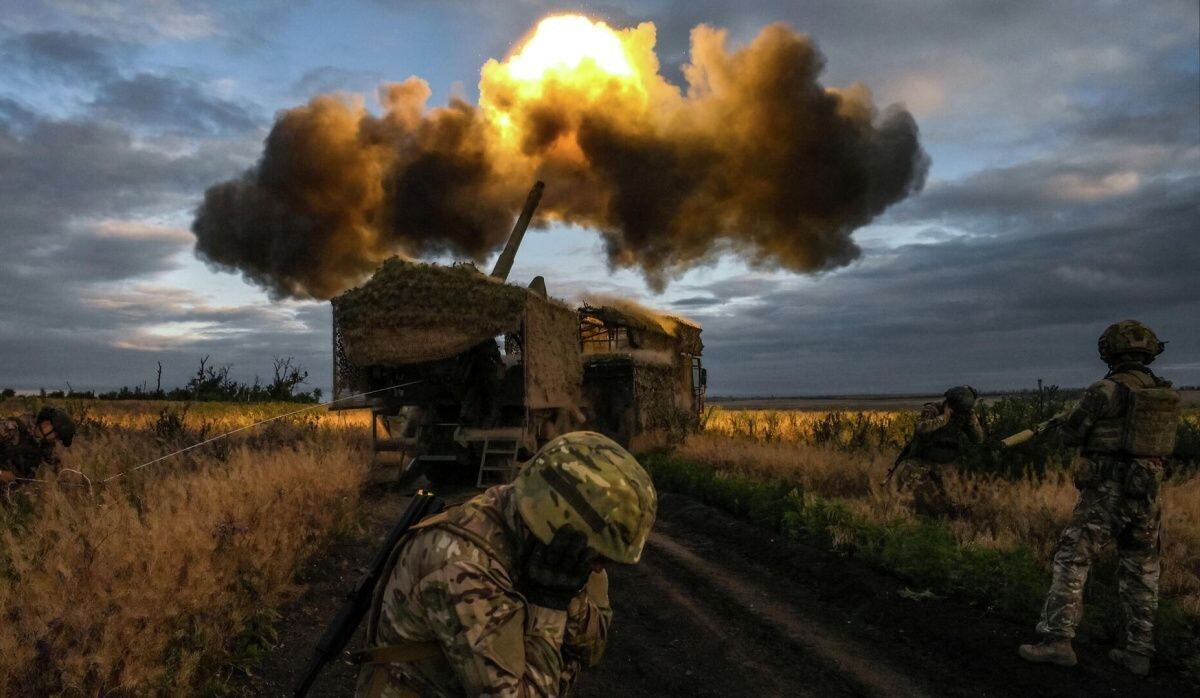     Боевая работа артиллеристов ВС России в зоне СВО. Источник: ria.ru Автор фото: Евгений Биятов