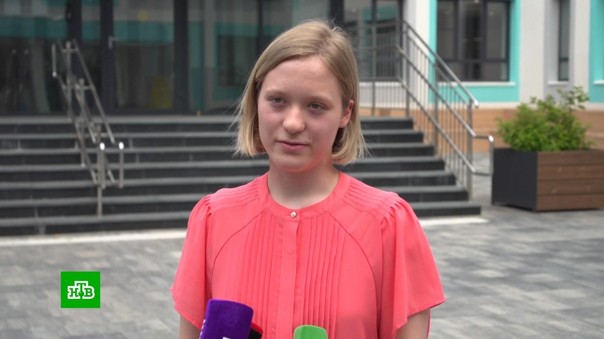    Школьница из Москвы сдала ЕГЭ на максимальные 400 баллов