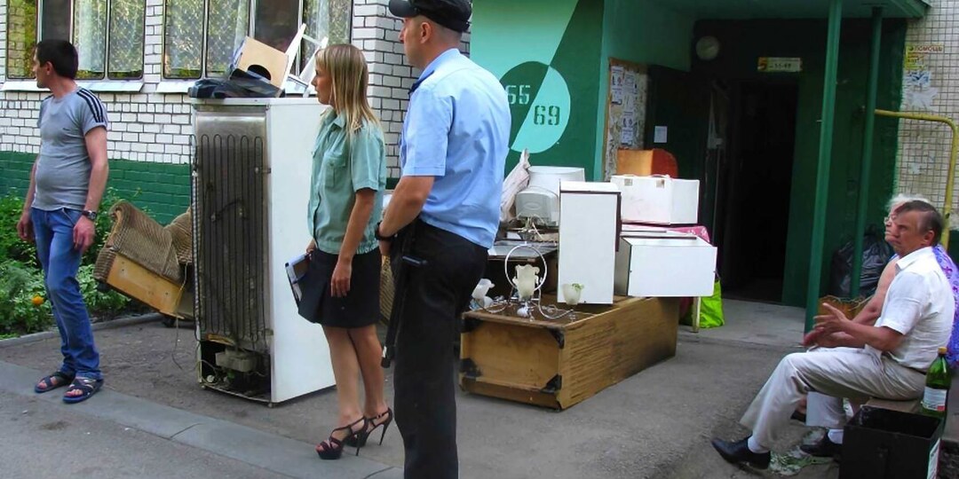 Могут ли выселить из квартиры за долги по ЖКХ?