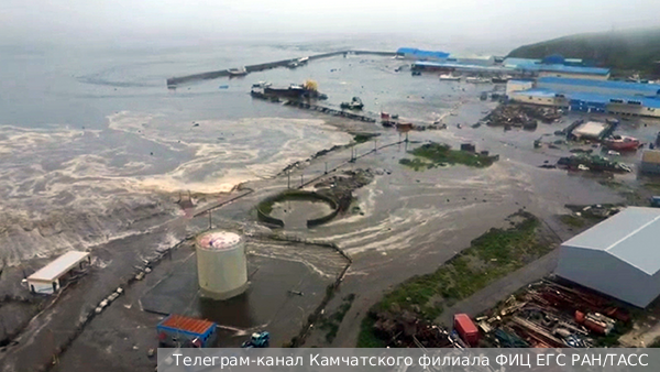     Фото: Телеграм-канал Камчатского филиала ФИЦ ЕГС РАН/ТАСС   
 Текст: Дарья Григоренко