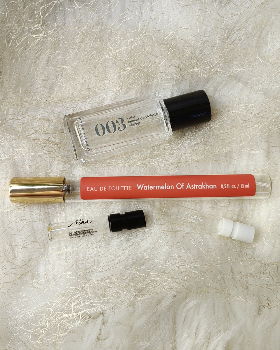 Закончилась косметика: парфюмерия. 