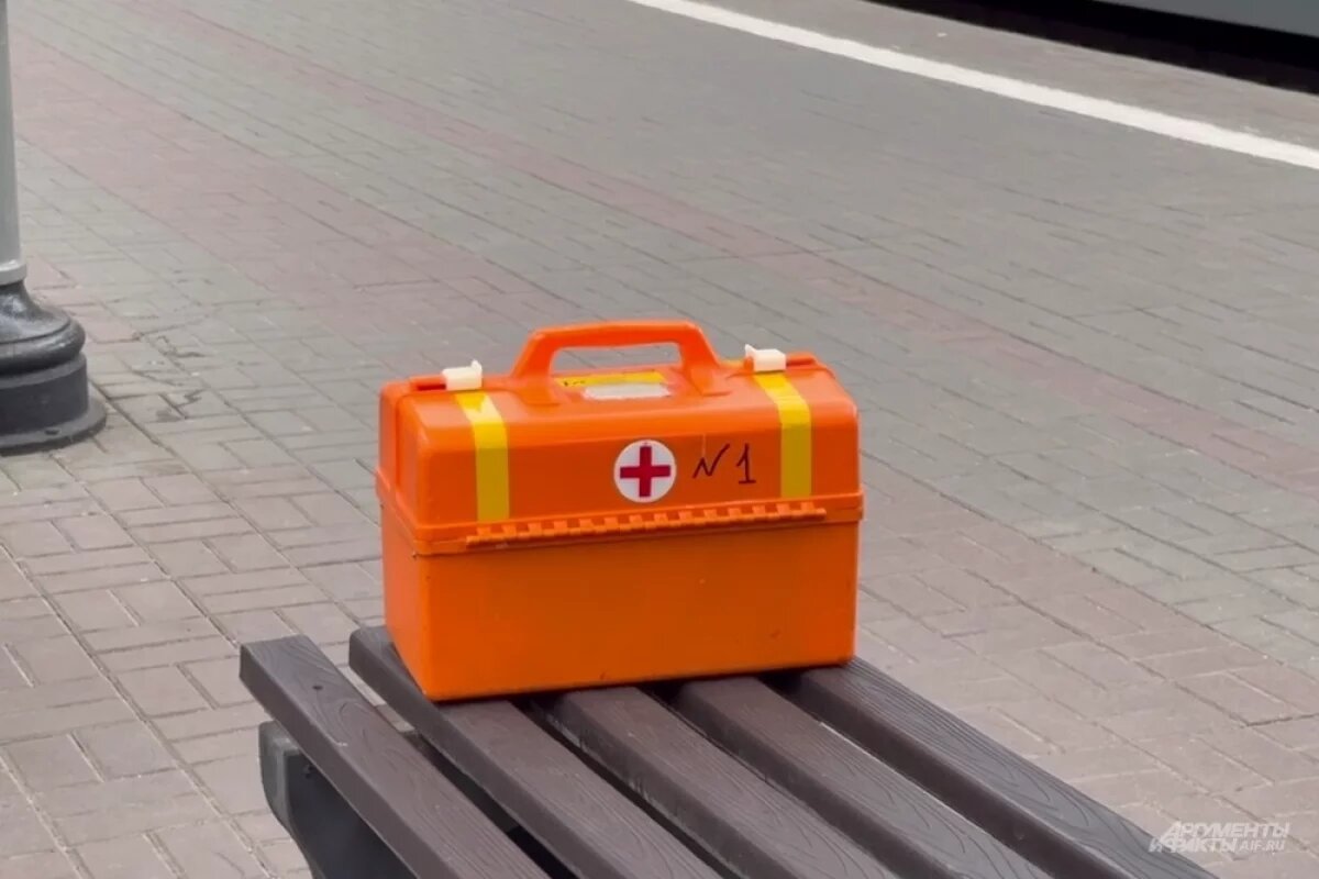    В Петербурге врачи спасли пациента, а тот набросился на них с кулаками