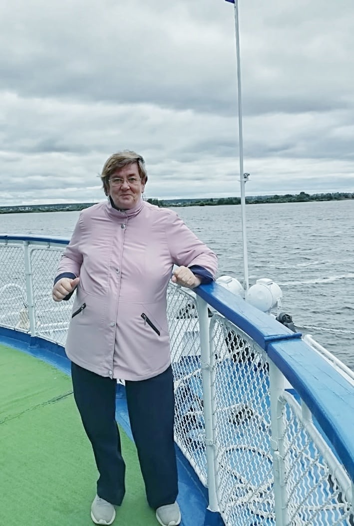 На палубе танцуют все