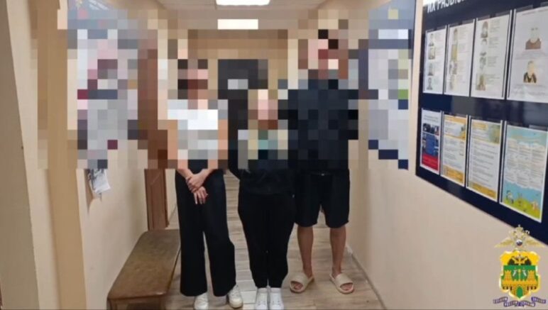    авторы видео в отделе полиции / ГУ МВД по Краснодарскому краю