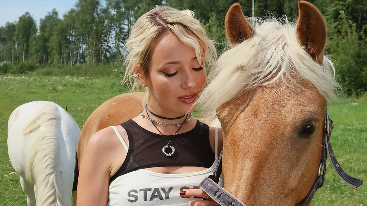    Клава Кока. Фото: Инстаграм (запрещён в РФ) @klavacoca