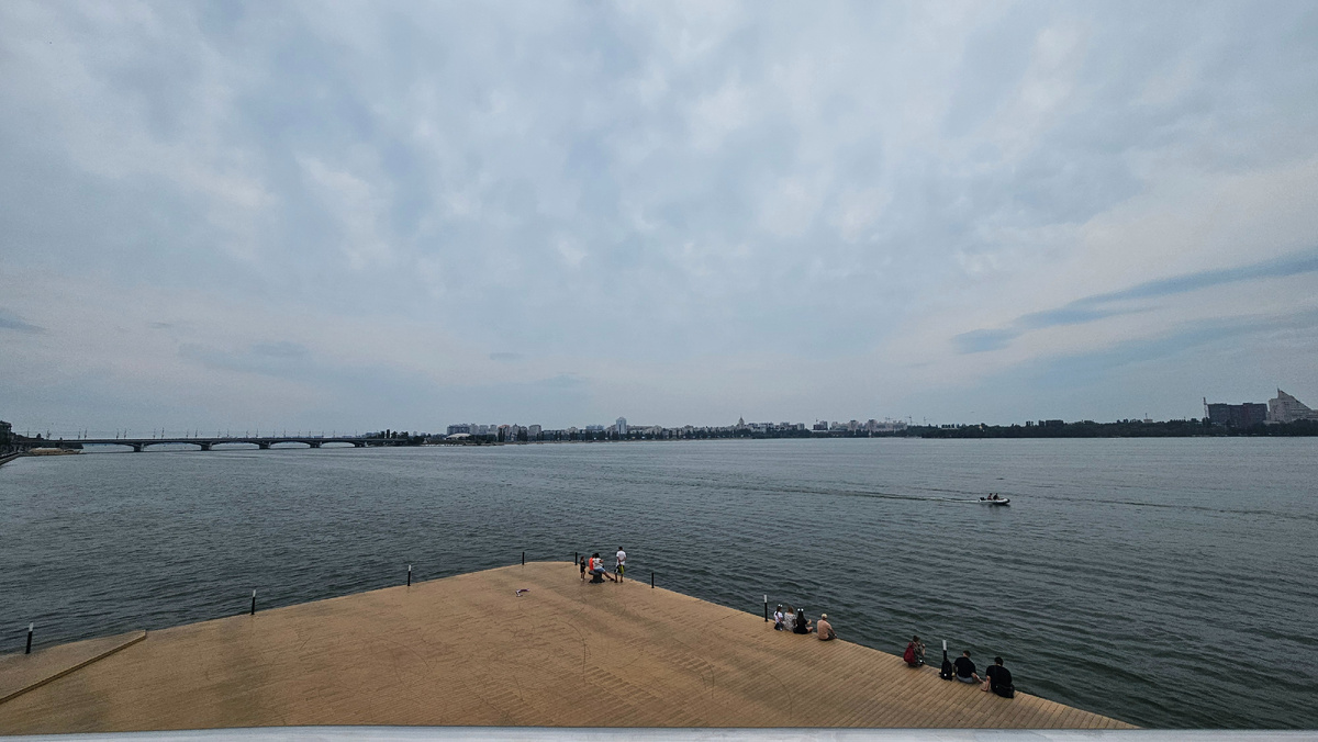 Вид на водохранилище со смотровой площадки