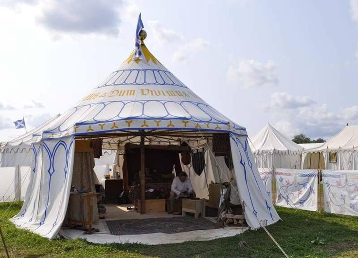 Средневековые шатры