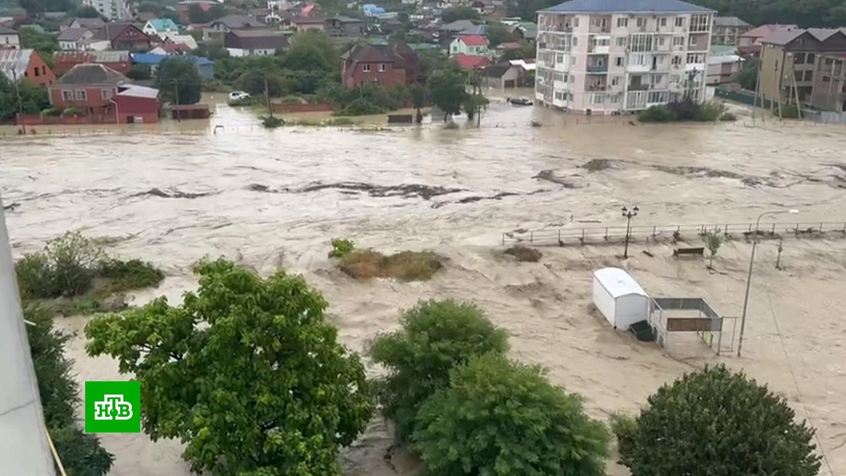    В Туапсинском районе ввели режим ЧС
