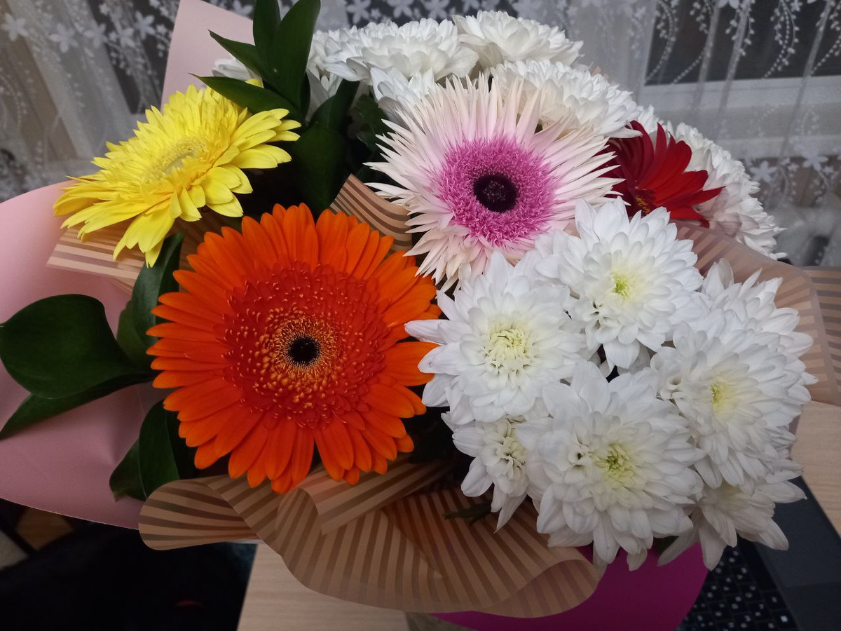 Букет в подарок учителю, классному руководителю 