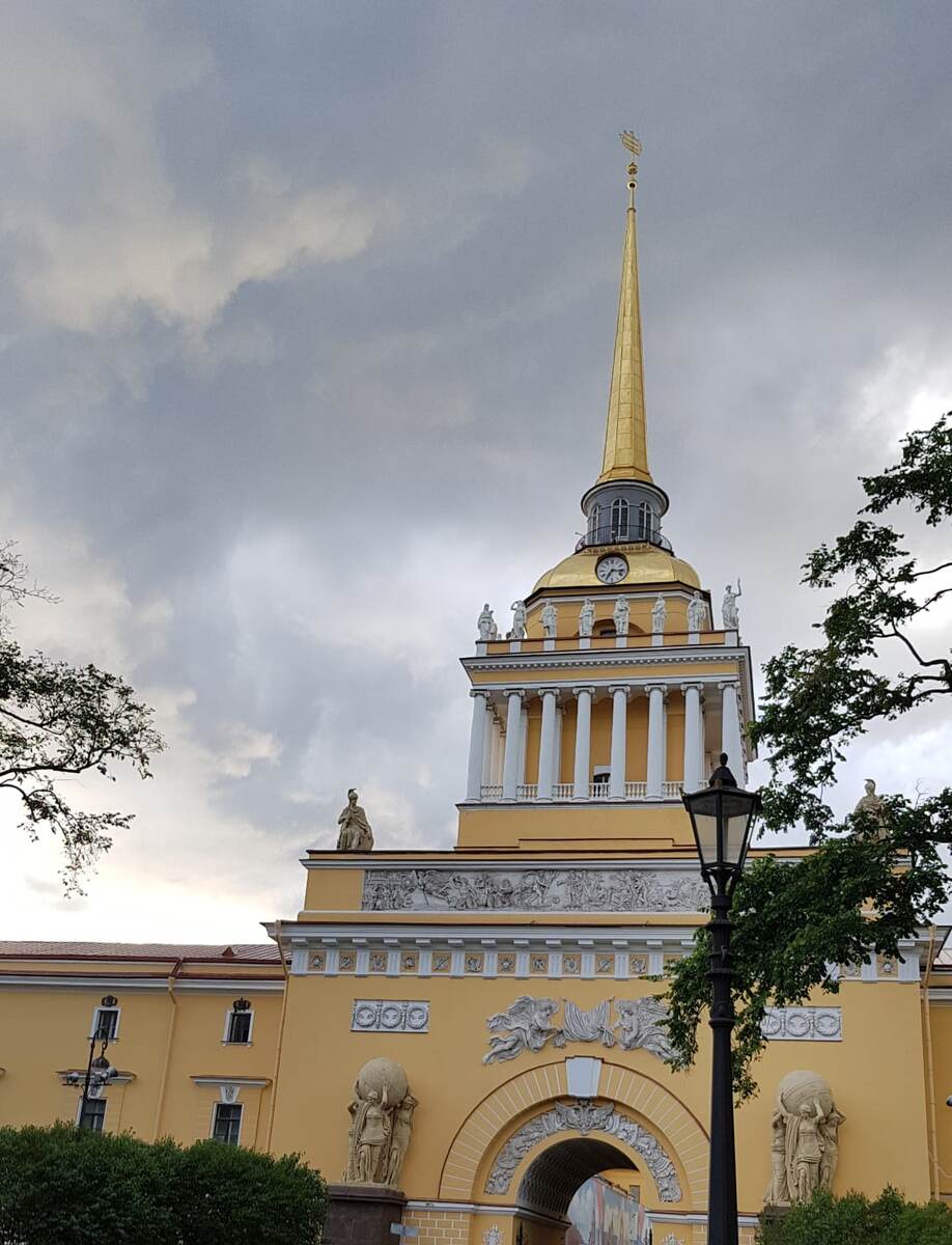 Здание Адмиралтейства в г. Санкт-петербург