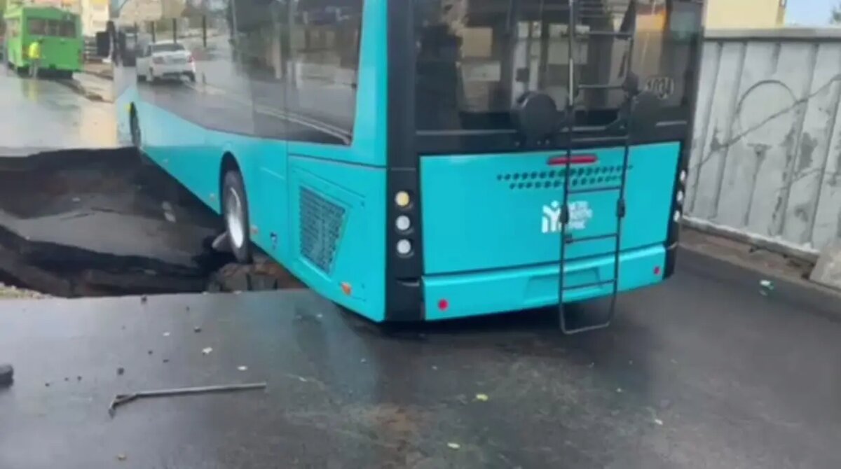    Фото: скриншот из видео пресс-службы ГАИ Казани.