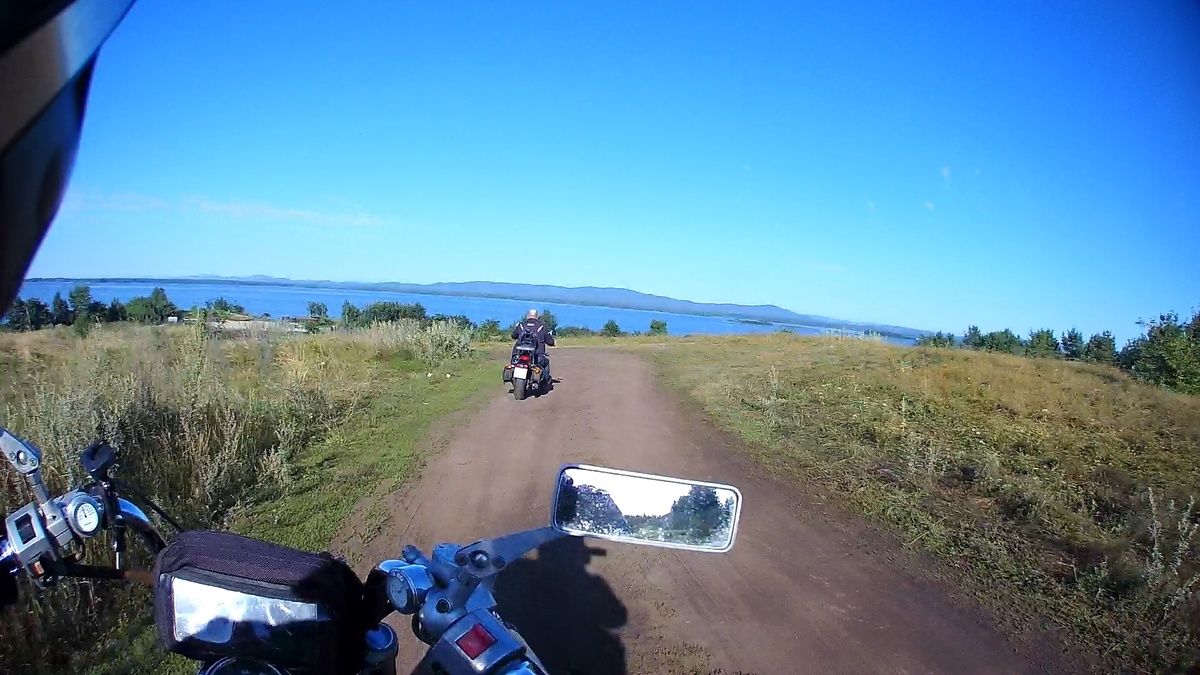 Встретились