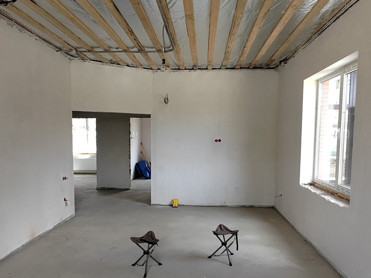 Въехали в дом