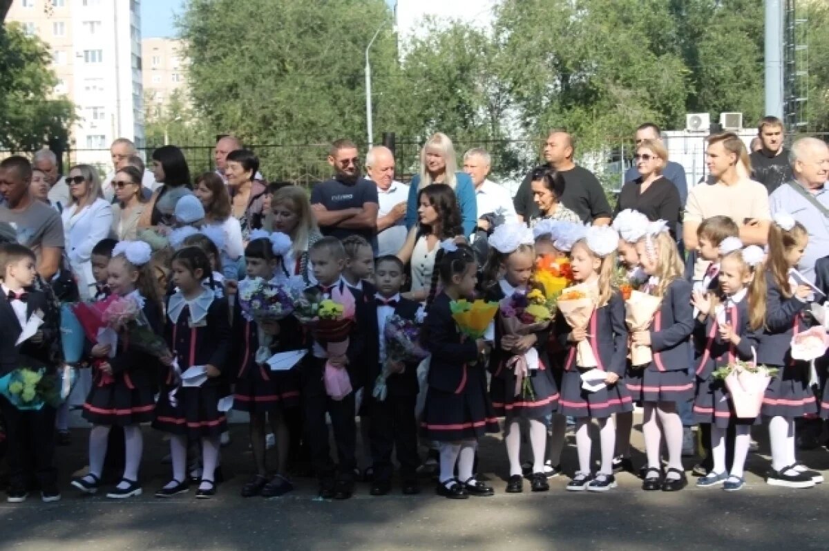    Депутат Госдумы Гусев предложил сделать 1 сентября выходным днем