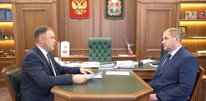    Кадр из видео в ТГ-канале Ильи Середюка