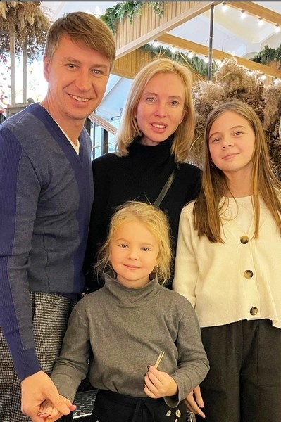    Благодаря Тотьмяниной Ягудин превратился в примерного семьянина