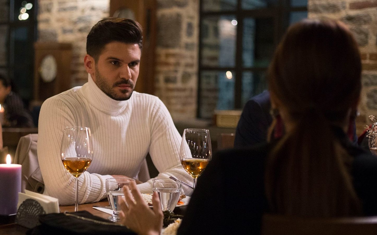 Кадр из сериала "Чёрная жемчужина"