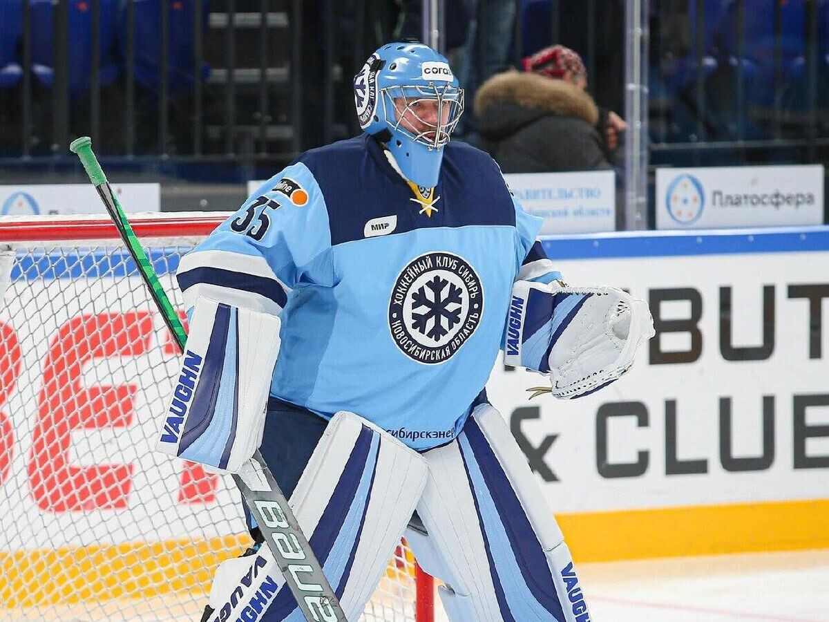    Антон Худобин© Фото : Пресс-служба "Сибири"