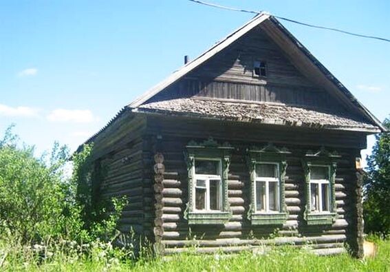 Старый деревянный дом