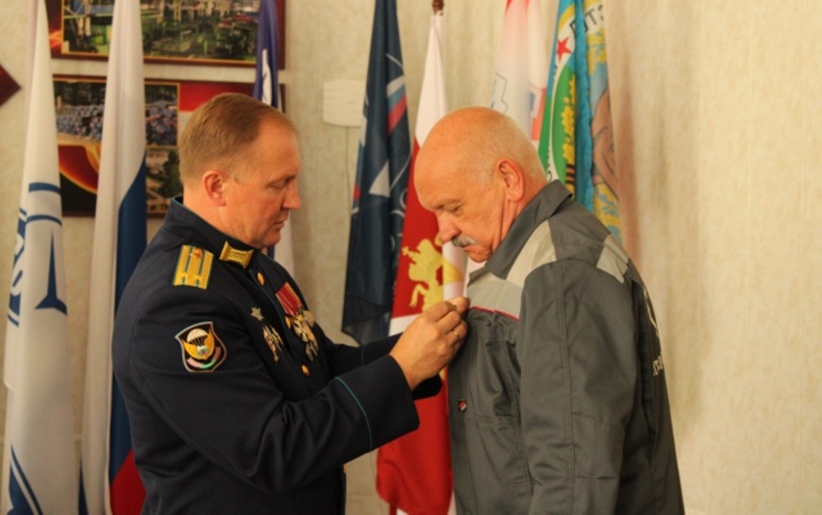 Александр Шерин и Игорь Ефремов (Фото: пресс-служба ЛТК «Свободный сокол»)