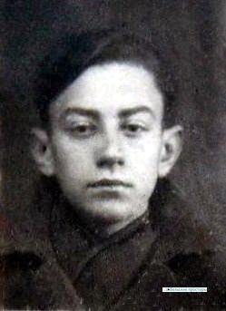 Студент БГМИ Леонид Цыпкин