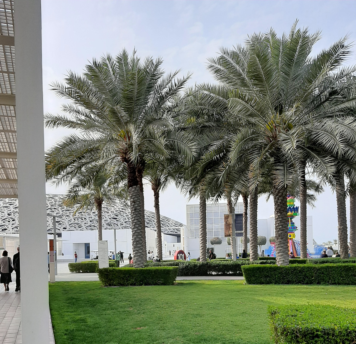 Лувр в Абу Даби