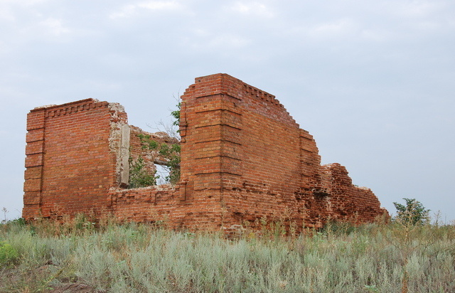 Что таят в себе эти стены?