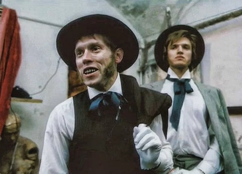 Кадр из фильма "Бакенбарды" (главные герои). Фото из открытых источников.