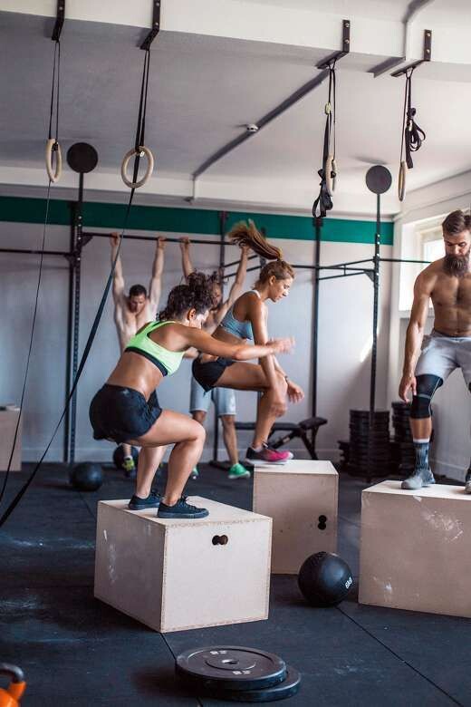 Плиометрика: “Взрывная сила” в твоем теле – как прыжки “прокачивают” мощность и скорость