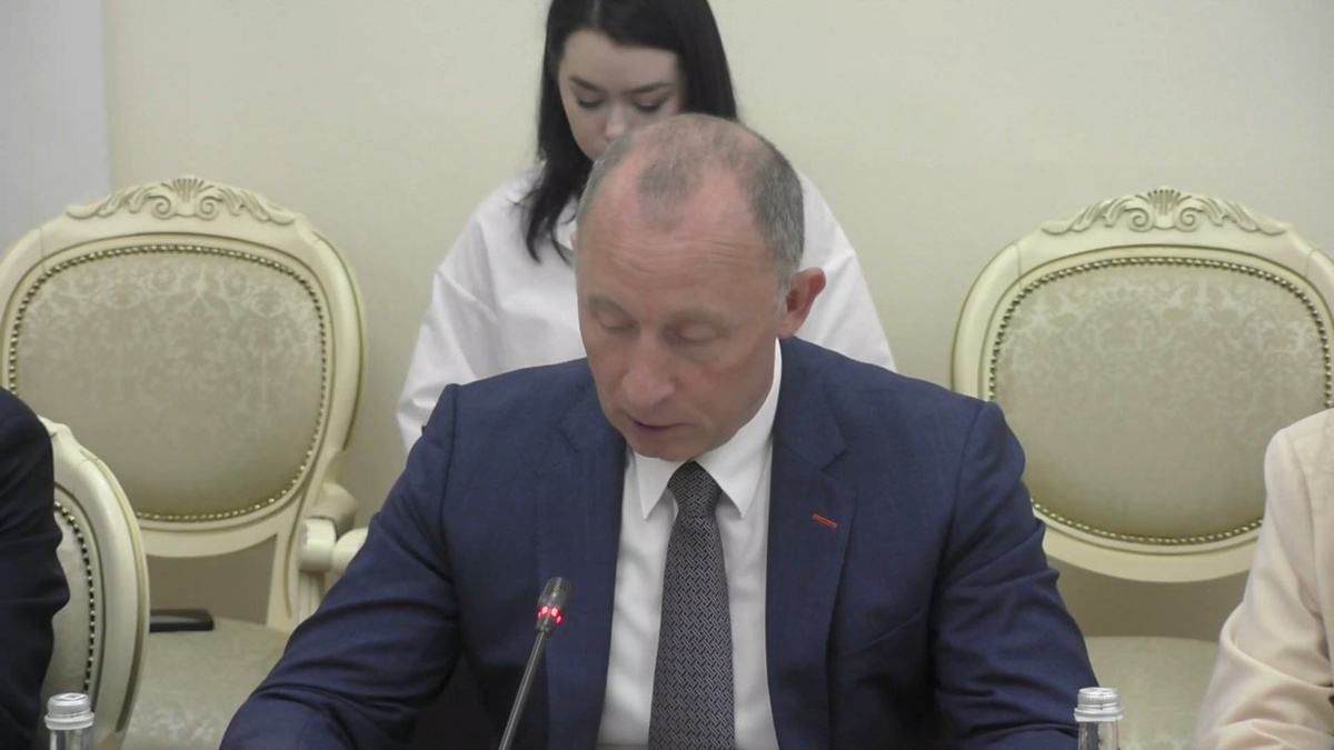    Владимир Базаров о жилищных сертификатах в Курской области