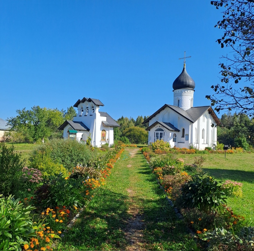 Церковь Рождества Пресвятой Богородицы деревни Ордынок. Фото из личного альбома