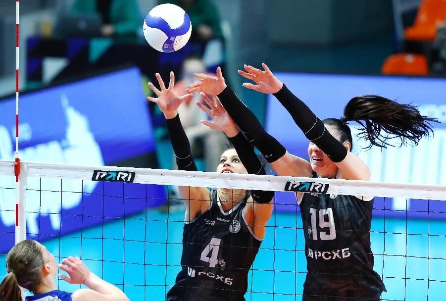 В приближающемся сезоне у «Ленинградки» будет много новых лиц./ФОТО Александра КУЛЕБЯКИНА