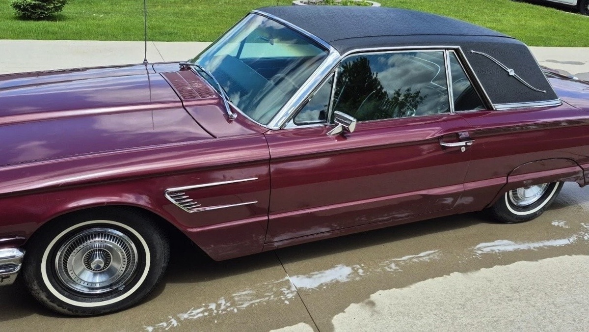 Ford Thunderbird 1965 года