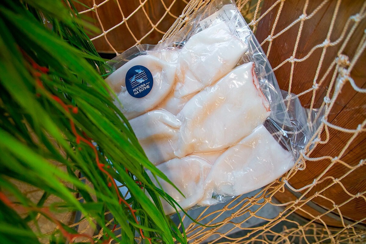    Сезон командорского кальмара стартовал на рынках «Москва — на волне»