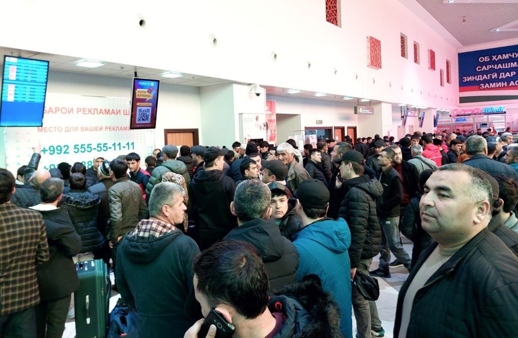 Аэропорт в Душанбе, архивное фото: Asia-Plus