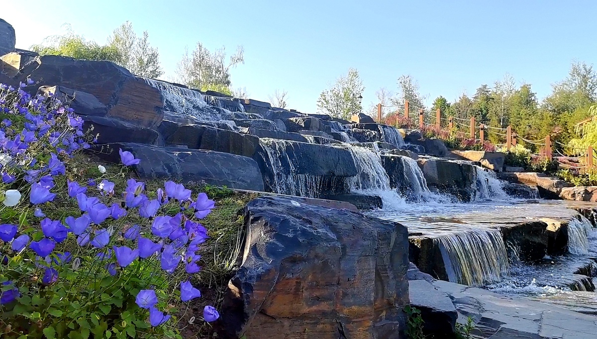 Парк Ближняя дача. Можно полистать галерею фотографий.