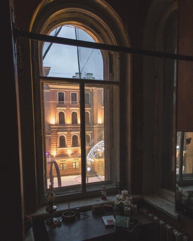 Источник: https://trinixy.ru/155310-kommunalki-sankt-peterburga-24-foto.html