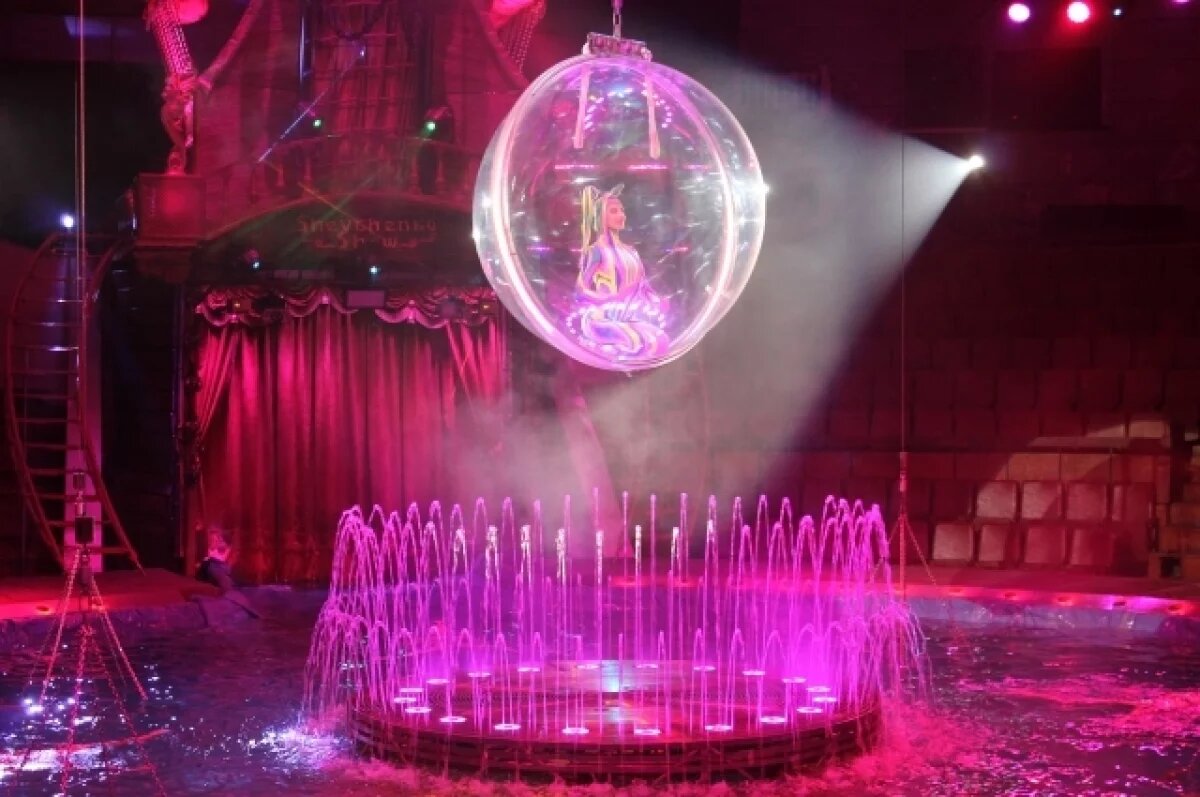    «Цирк на воде» открылся в Нижнем Новгороде